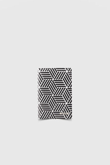 Guard Black and White Patterned Passport Cover - Thumbnail