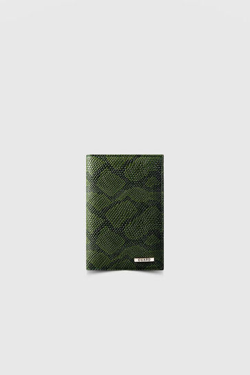 Guard Green Python Print Passport Cover - Thumbnail