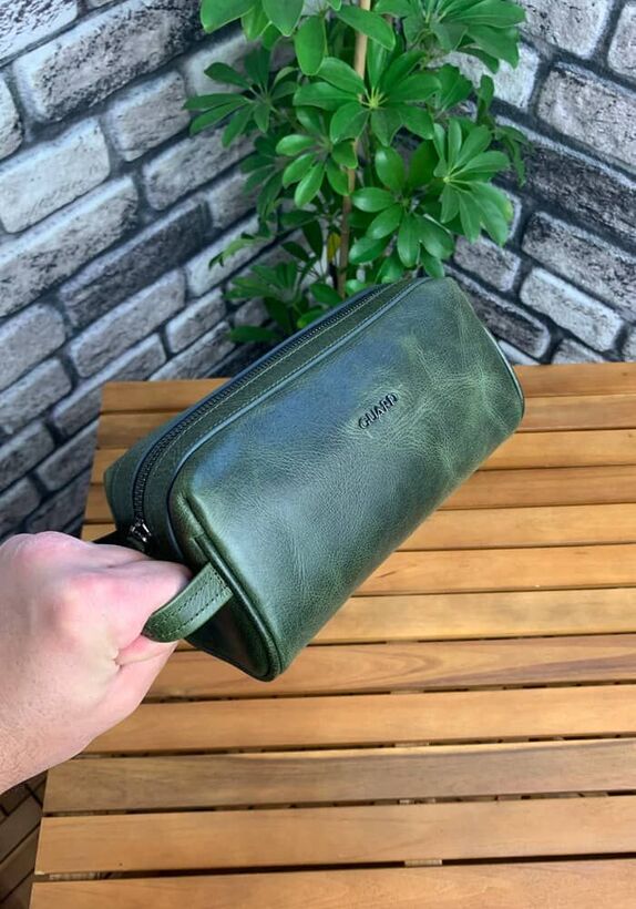 Guard Antique Green Unisex Leather Clutch Bag