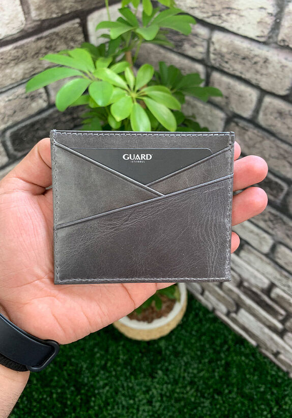 Guard Antique Grey Leather Card Holder