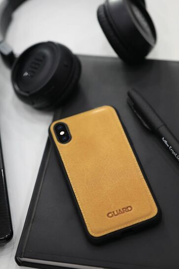 Guard Antique Leather Yellow iPhone XS Max Phone Case - Thumbnail