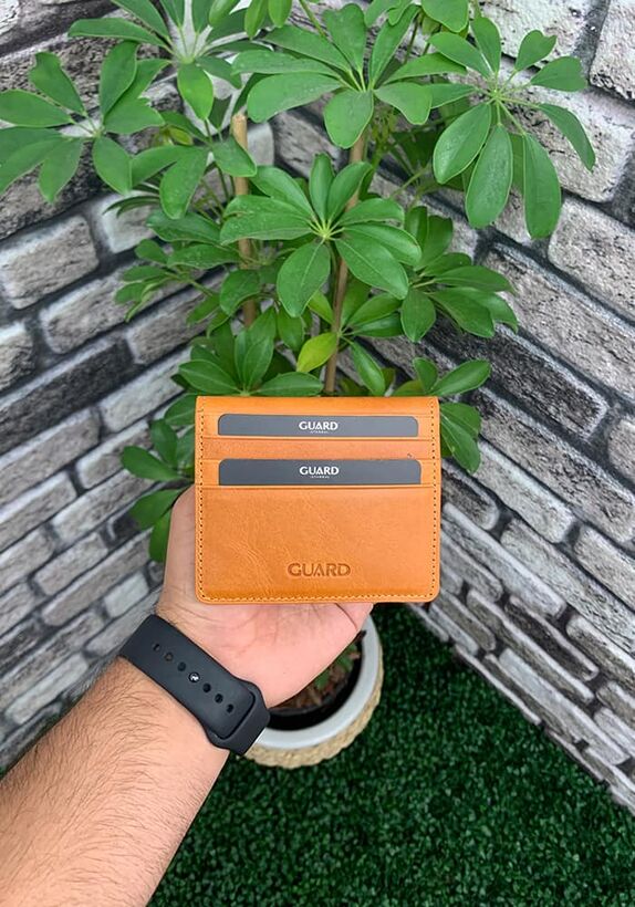 Guard Antique Tan Paste Design Leather Card Holder