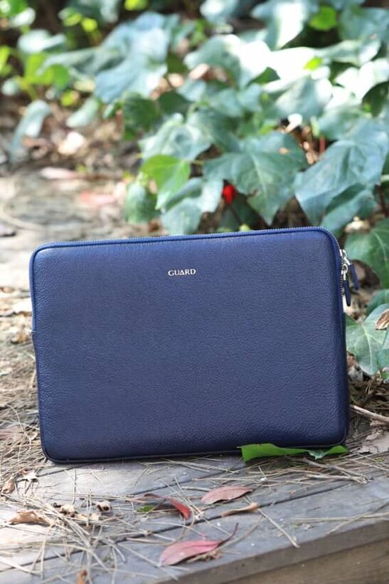 Guard Navy Blue Leather Clutch Bag