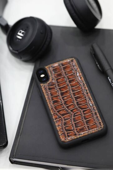 Guard Brown Large Croco Pattern Leather iPhone X / XS Case - Thumbnail