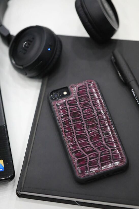 Guard iPhone 6 / 6s / 7 Purple Croco Model Leather Phone Case