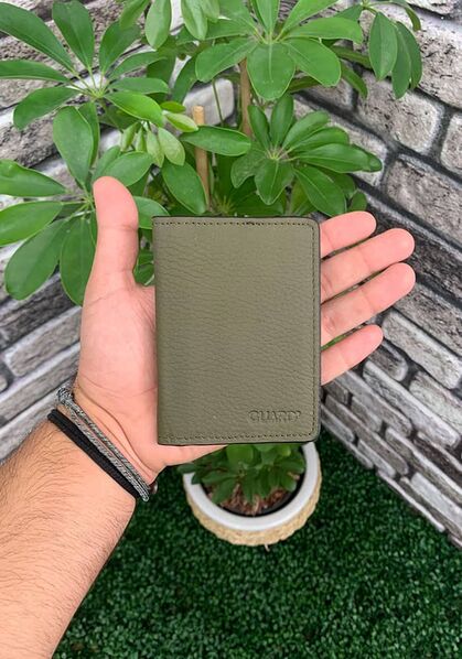 Guard Khaki Green Leather Card Holder - Thumbnail