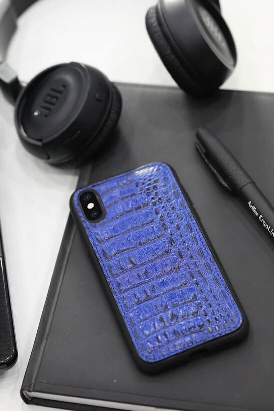 Guard Navy Blue Crocodile Printed Leather iPhone X / XS Case