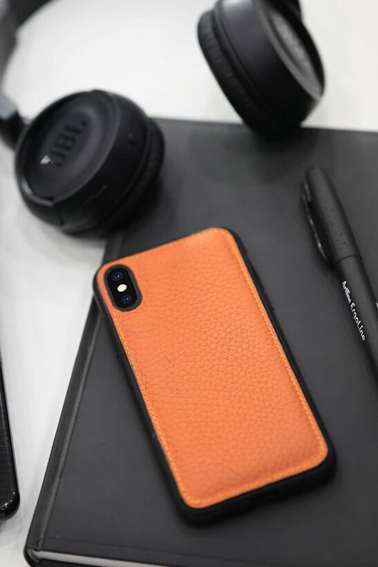 Guard Orange Leather iPhone X / XS Case