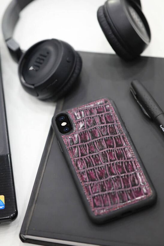 Guard Purple Croco Patterned Leather iPhone X / XS Case
