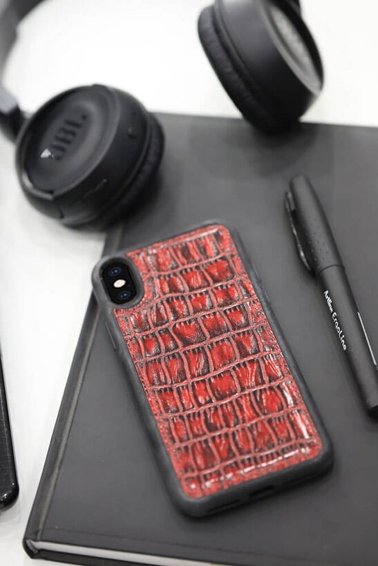 Guard Red Croco Pattern Leather iPhone X / XS Case