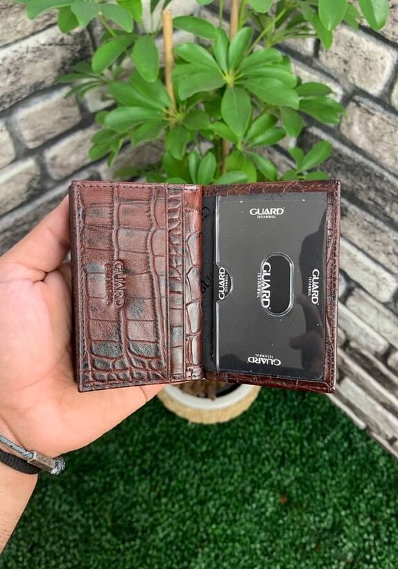 Guard Tan Croco Leather Card Holder