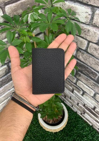 Guard Minimal Matte Black Leather Card Holder - Thumbnail