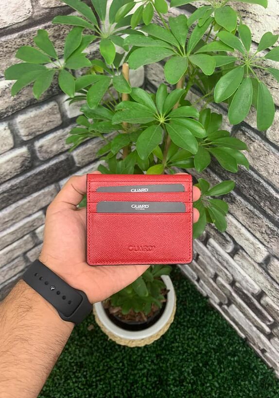 Guard Red Saffiano Paste Design Leather Card Holder