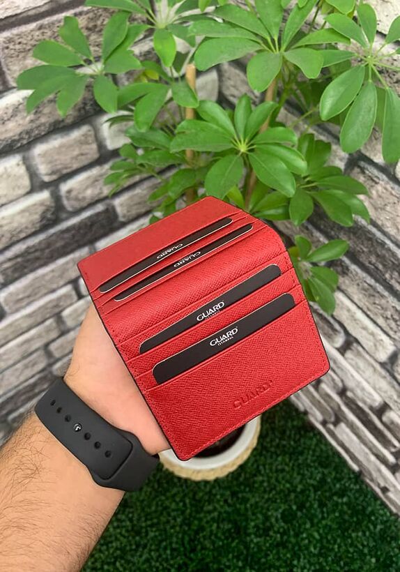 Guard Red Saffiano Paste Design Leather Card Holder