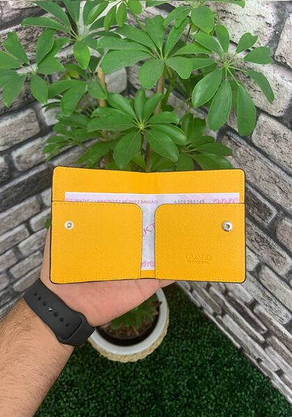 Guard Yellow Saffiano Paste Design Leather Card Holder - Thumbnail